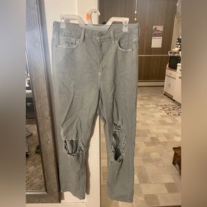 AEO Mom Straight Jeans in Khaki Green NWT